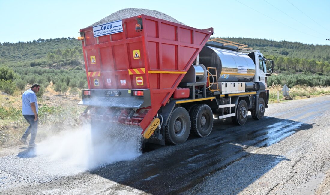 Manisa Büyükşehir Belediyesi, yaptığı yatırımlarla yol çalışmalarında hem kaliteyi artıran