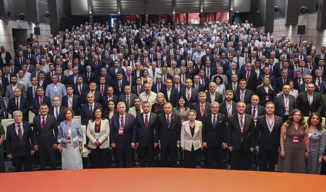 Cumhuriyet Halk Partisi (CHP), son dönemde partiye yönelik artan operasyonların