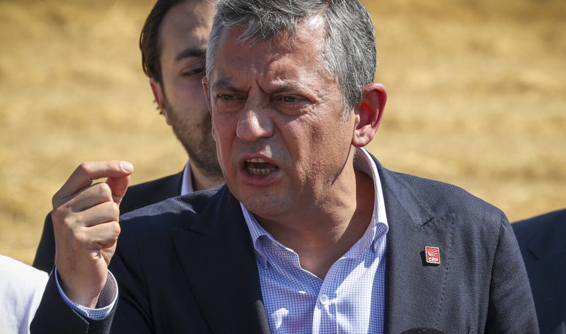 Cumhuriyet Halk Partisi Genel Başkanı Özgür Özel, Silivri Cezaevi’nde Cumhurbaşkanı