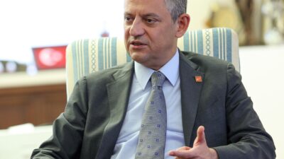 Cumhuriyet Halk Partisi Genel Başkanı Özgür Özel, Kamu Emekçileri Sendikaları