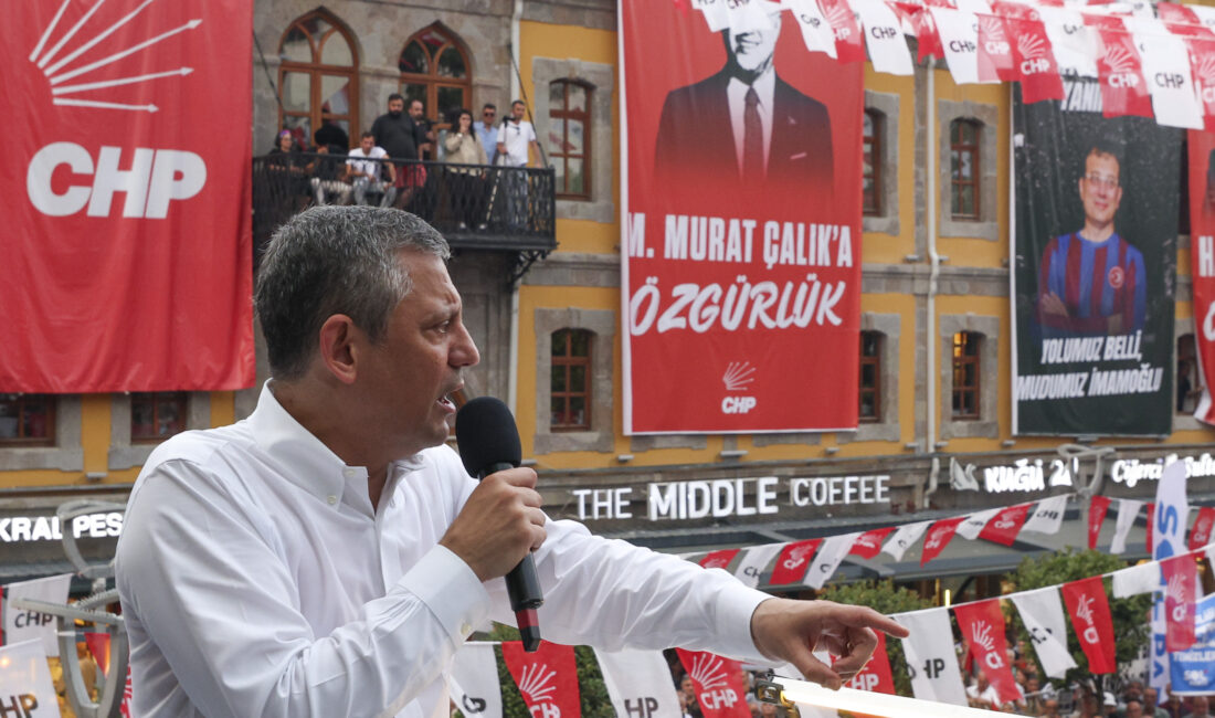 Cumhuriyet Halk Partisi Genel Başkanı Özgür Özel, Trabzon’da gerçekleştirilen Millet