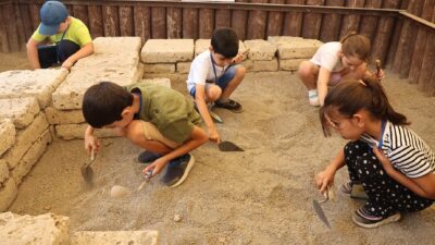 Nilüfer Belediyesi’nin bu yıl dokuzuncusunu düzenlediği “Nilüfer Doğa ve Bilim
