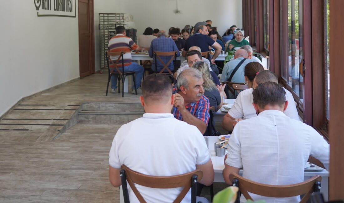 BAŞKAN SUBAŞI ASKIDA YEMEK KAMPANYASINA DESTEK İSTEDİ Kent Lokantası’nın 7 aydır kapılarını vatandaşlara açık tuttuğunu ifade eden