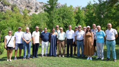 Emekli Albay Ali Avsever, yıllar boyunca büyük bir özveriyle yetiştirdiği