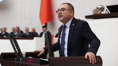 CHP’Lİ KARAKOZ: “ALDIKLARI GARANTİ ÖDEMELERLE AYDIN-DENİZLİ OTOYOLU’NU
TAMAMLAMAYA ÇALIŞIYOLAR”