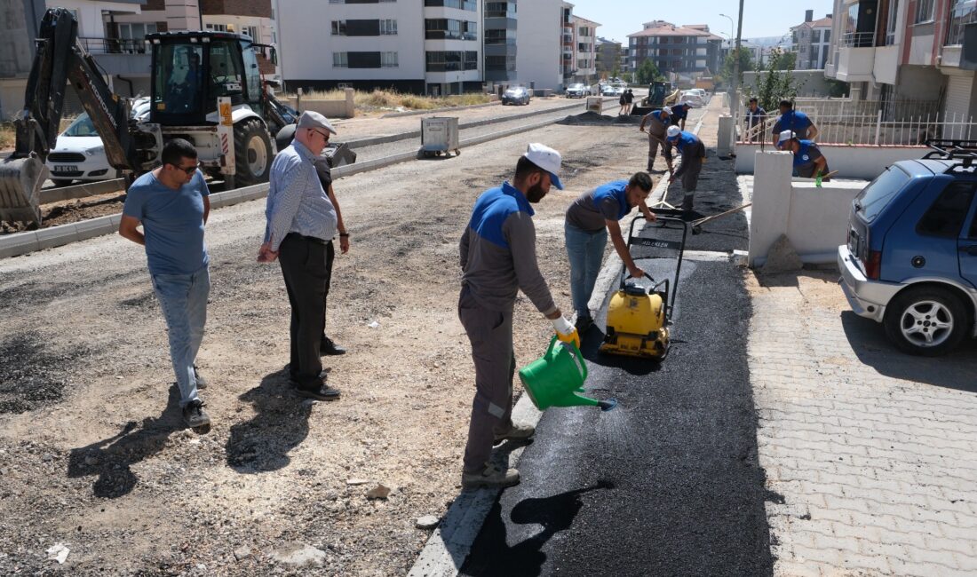 Odunpazarı Belediyesi, yaz sezonuyla birlikte üstyapı çalışmalarına aralıksız devam ediyor.