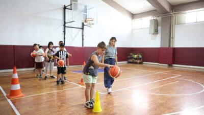 Sosyal belediyecilik anlayışıyla her yaş grubuna hitap eden projeleri hayata
