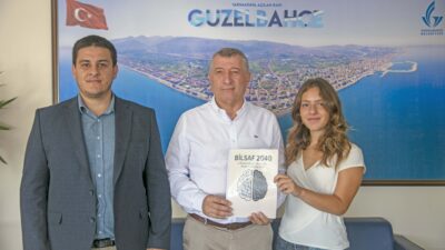 Güzelbahçe Belediyesi, bünyesinde kurulan Bilim, Sanat ve Felsefe Akademisi (BİLSAF),