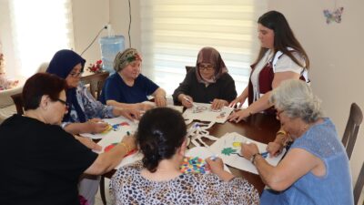 İzmit Belediyesi, 4 ayrı noktada hizmet veren Asırlık Çınar Evleri