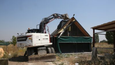 Nilüfer’de imara aykırı olduğu tespit edilen 600 metrekarelik bir iş