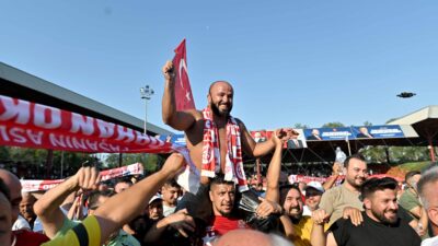 Altın kemer Antalya’ya geliyor Tarihi Kırkpınar Yağlı Güreşleri’nin 664’üncü yılında başpehlivan unvanını kazanan “Paşanın