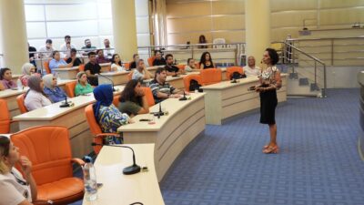 Kepez Belediyesi, personeline yönelik düzenlediği hizmet içi eğitim programlarının ikinci