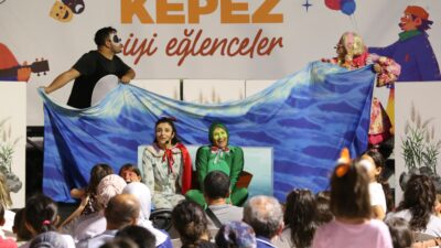  ‘Sahne Kepez’ etkinlikleri, üçüncü gününde Kepez Mahallesi’nde gerçekleştirildi.