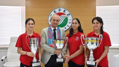 Türkiye hentbol arenasında büyük başarılara imza atan Kepez Belediyespor Kulübü’nün