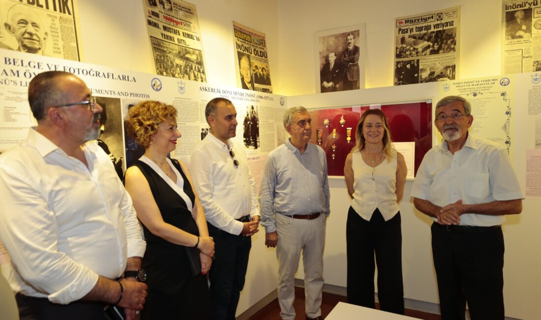 Konak Belediyesi‘nin Lozan Barış Antlaşması‘nın 102. yıldönümü dolayısıyla İsmet İnönü