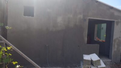 Kemalpaşa Belediyesi, çeşitli yangınlar dolayısıyla mağduriyet yaşayan vatandaşların evlerine onarım