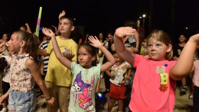 Kepez Belediyesi’nin kültür ve sanatla dolu yaz akşamları rotasını bu