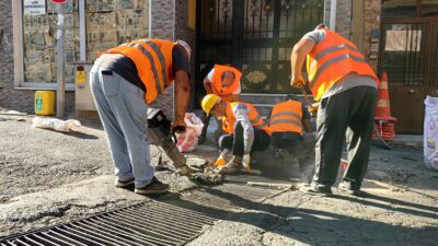 Süleymanpaşa Belediyesi, kent genelinde sürüş güvenliğini artırmak amacıyla çalışmalarını aralıksız