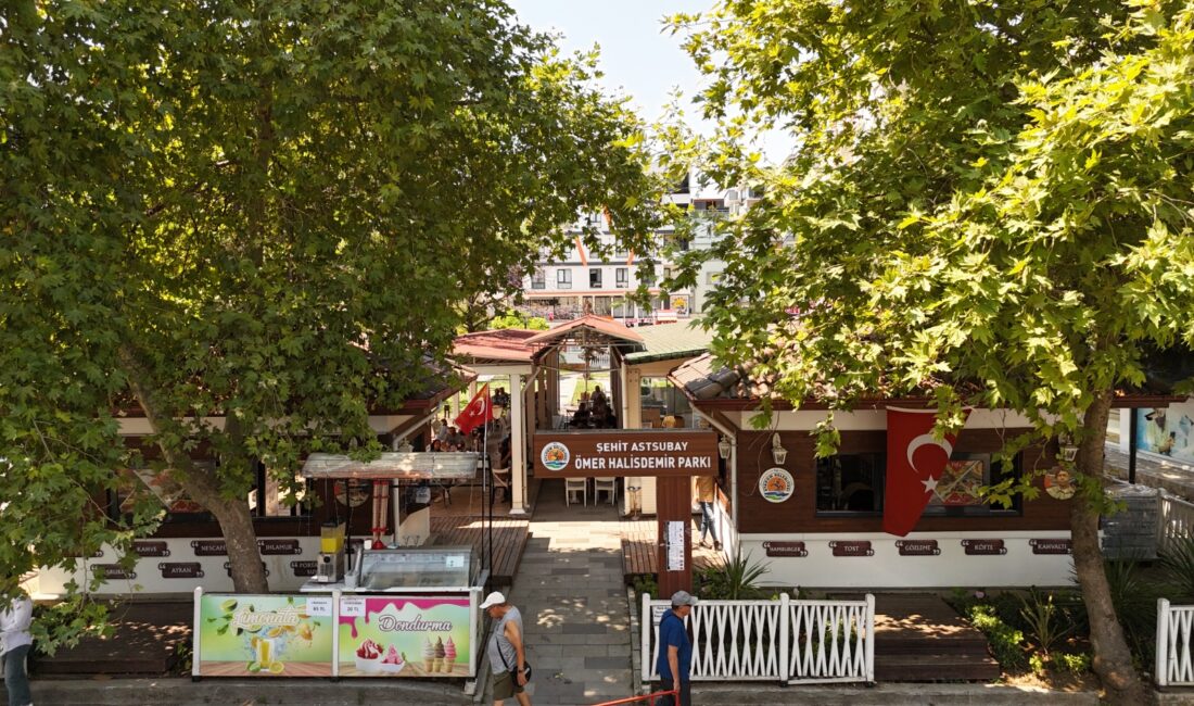Atakum Belediyesi Şehit Astsubay Ömer Halisdemir Parkı  aile bütçesine uygun
