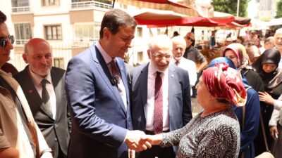 Saadet Partisi Lideri Mahmut Arıkan’ın Trabzon’da pazar ziyaretinde derdini dinlediği