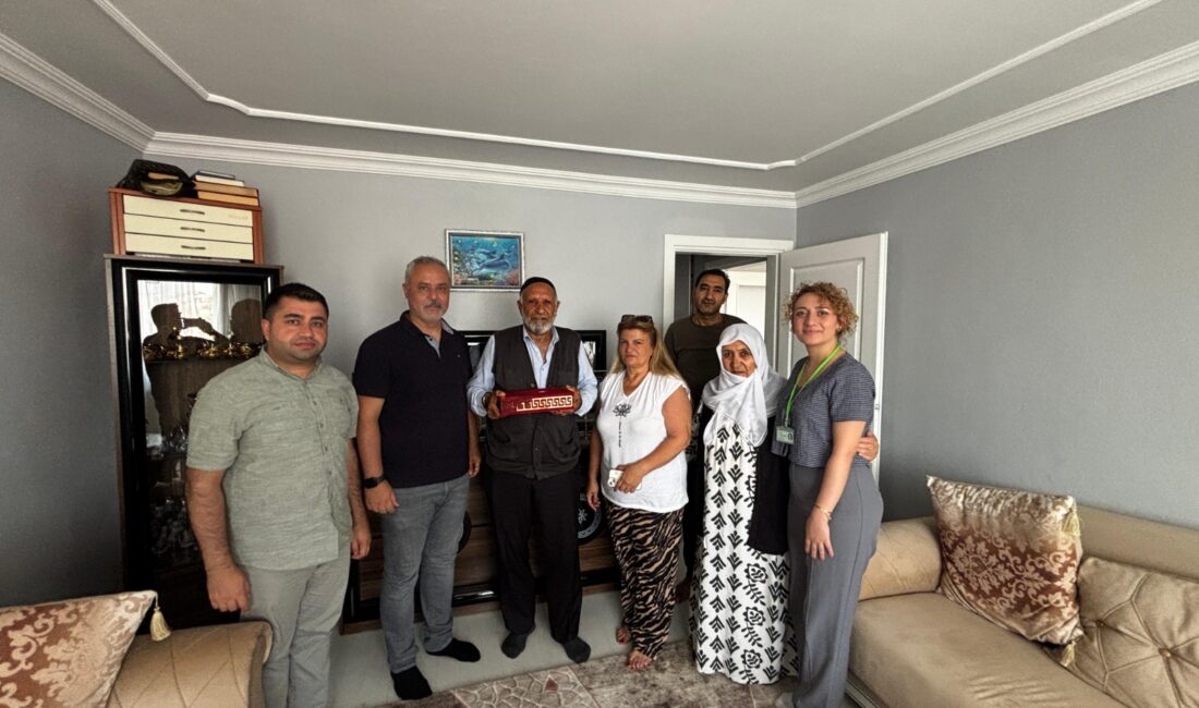 İzmit Belediyesi vatan uğruna fedakârlık göstermiş kahraman gazilerimizi unutmuyor. Bu
