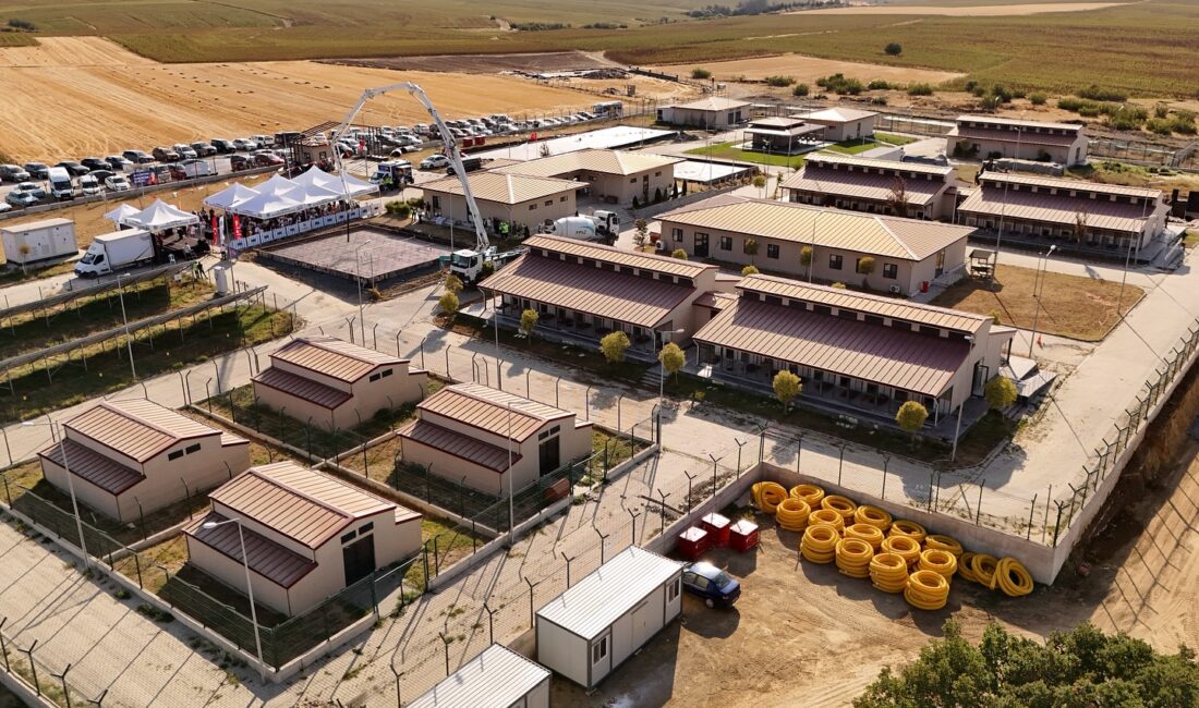 Tekirdağ Büyükşehir Belediyesi, sahipsiz hayvanların yaşam koşullarını iyileştirmek amacıyla Süleymanpaşa