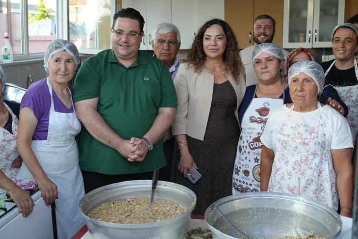 Marmaraereğlisi Belediye Başkanı Onur Bozkurter, Tekirdağ’ın Yeniçiftlik Mahallesi’nde düzenlenen anlamlı