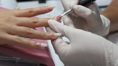 Muğla Büyükşehir Belediyesi bünyesinde hizmet veren Kadın Yaşam Merkezleri, kadınların