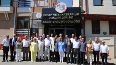 Eskişehir Büyükşehir Belediye Başkanı Ayşe Ünlüce, Odunpazarı Belediye Başkanı Kazım