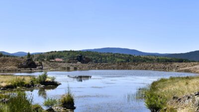 ANKARA BŞB., ÇAMLIDERE’DEKİ GÖLETİN KAPASİTESİNİ ÜÇ KATINA ÇIKARIYOR Ankara Büyükşehir Belediyesi (ABB), kırsalda üreticiyi yalnız bırakmıyor. Çamlıdere Avdan