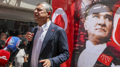 “AK PARTİ BU YÜZDEN İZMİR’DE BİR ŞEY OLAMIYOR, OLAMAYACAK”