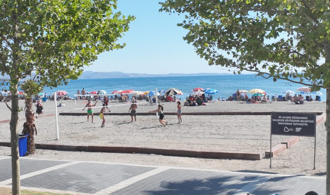 Balıkesir Büyükşehir Belediyesi, Edremit ilçesinin gözde turizm merkezlerinden olan Altınkum