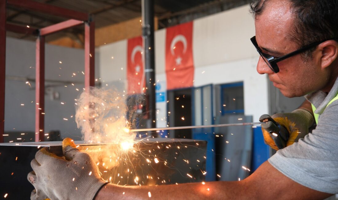 Bodrum Belediyesi, ilçe genelindeki park, meydan ve peyzaj düzenlemelerinde kullanılan