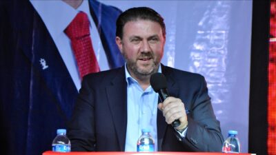 Cumhurbaşkanı Başdanışmanı, Ekonomi Politikaları Kurulu Üyesi gazeteci yazar Yiğit Bulut,