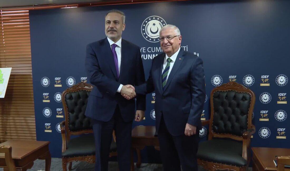 Milli Savunma Bakanı Yaşar Güler ile Dışişleri Bakanı Hakan Fidan,