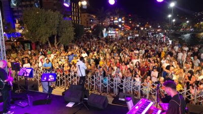 Aydın Büyükşehir Belediyesi’nin kentin dört bir yanına taşıdığı kültür ve