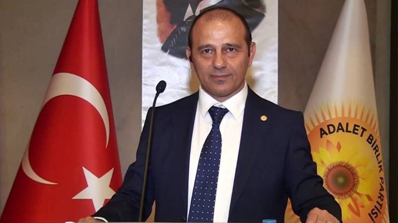 Türkiye İttifakı Cumhurbaşkanı Adayı ve Adalet Birlik Partisi (AB PARTİ)