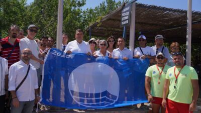 Seferihisar’ın “Mavi Bayraklı” Plajında Çevre Şenliği Seferihisar Belediyesi, ilçenin en güzel plajlarından biri olan Akkum Plajı’nda