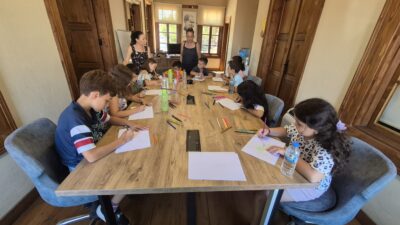 (Kuşadası Belediyesi ile Kuşadası Eğitim ve Geliştirme Vakfı KEGEV) iş birliğinde