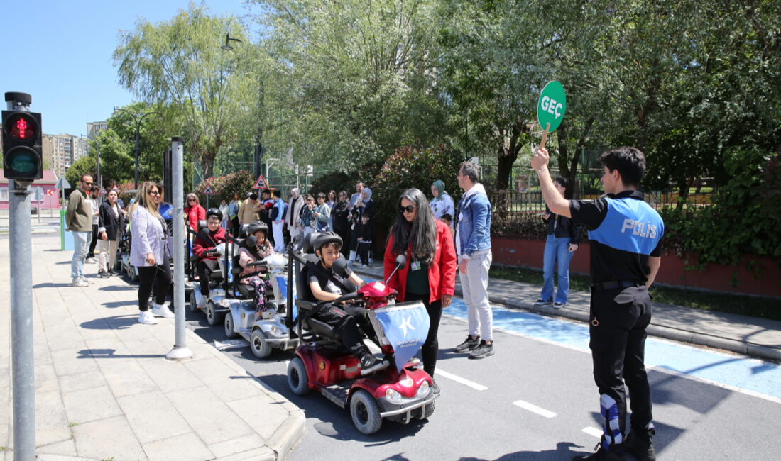 Küçükçekmece Belediyesi Çocuk Trafik Eğitim Parkı, çocukların hem eğlenceli vakit