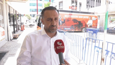 CHP’den Adıyaman İl Başkanlığı önünde halk buluşması…Adıyaman İl Başkanı Doğan: “Bu halkın oyları gasbedilmiş durumda”  CHP Adıyaman İl Başkanı Engin Doğan, Adıyaman Belediye Başkanı Abdurrahman