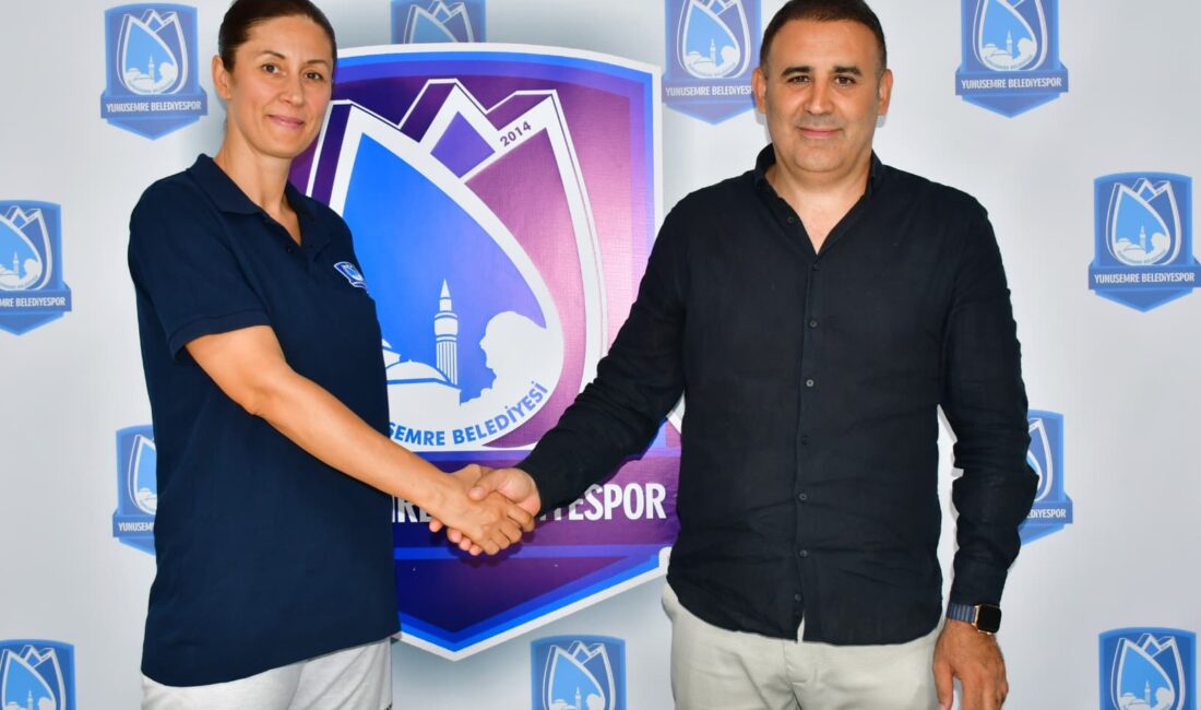 Yeni sezonda Kadınlar 2. Ligi’nde Manisa‘yı temsil edecek Yunusemre Belediyespor,