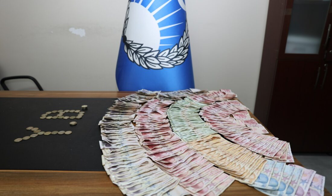 Yunusemre Belediyesi, cami önlerinde dini duyguları istismar ederek dilencilik yapan şahıslara