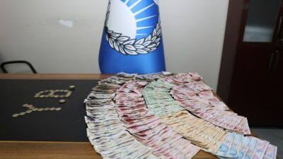 Yunusemre Belediyesi, cami önlerinde dini duyguları istismar ederek dilencilik yapan şahıslara