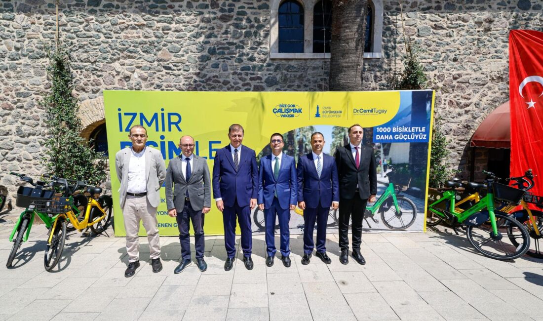 İzmir’in sevilen bisiklet paylaşım sistemi BİSİM, yenilenen altyapısı ve kullanıcı