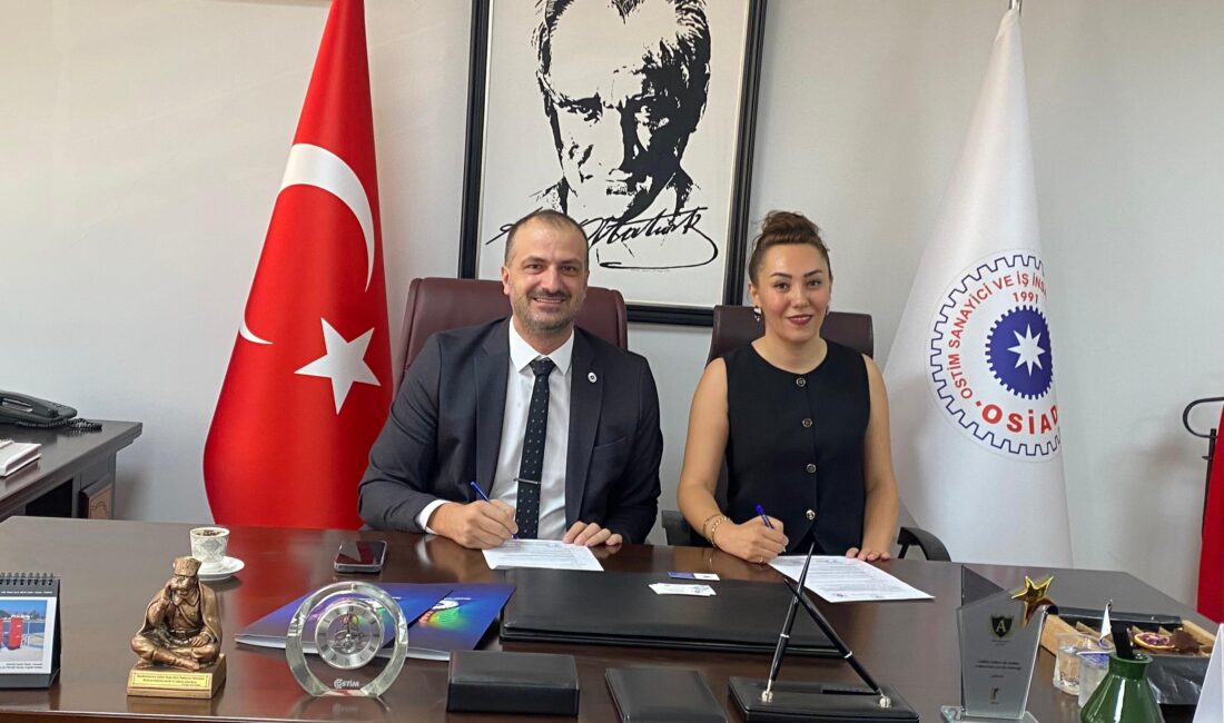 Çocuğun aileden aldığı ilk eğitimden sonra, bilimsel eğitimin başlangıcı olan