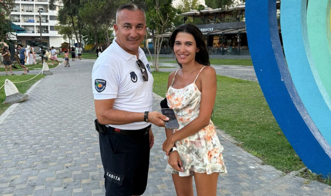 Kemer Belediyesi Zabıta Müdürlüğü ekipleri, Kemer Belediyesi Deniz Kafe çevresinde