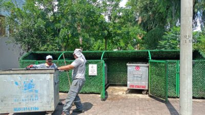 Kemer Belediyesi Yedi Ayda 40 Bin Ton 818 Kg Çöp Topladı Kemer Belediyesi Temizlik İşleri Müdürlüğü ekipleri, Ocak-Temmuz ayları arasında 17