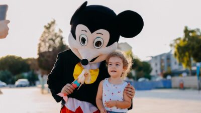 Didimli Çocuklar Yaz Şenliklerinde Doyasıya Eğlendi Didim Belediyesi’nin yaz ayları boyunca sürdürdüğü Yaz Şenlikleri, çocukların ve