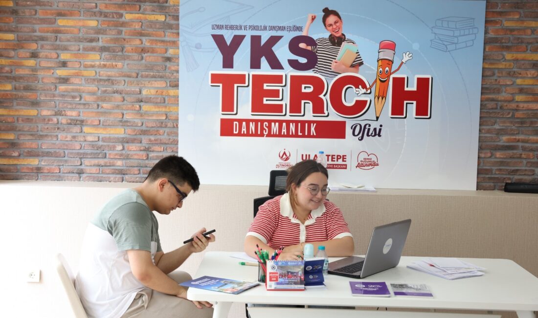 Altınordu Belediyesi, yüzlerce öğrenciye YKS Tercih Danışmanlığı Hizmeti verdi. Altınordu
